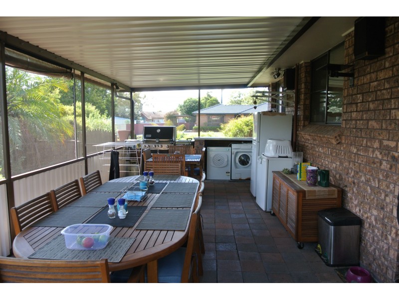 4 Katherine Close, Raymond Terrace NSW 2324
