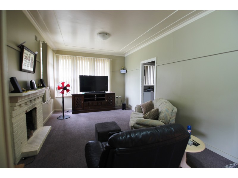 1 Kinross Street, Raymond Terrace NSW 2324