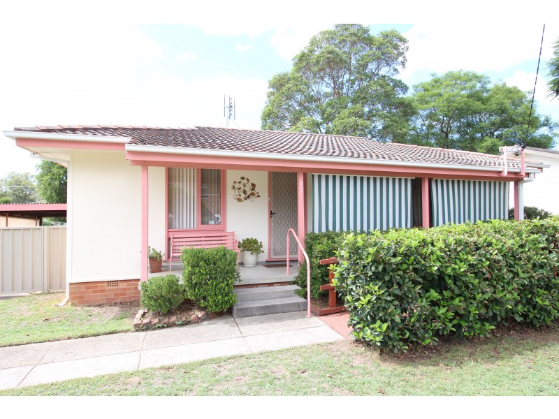 17 Scott Close, Raymond Terrace NSW 2324