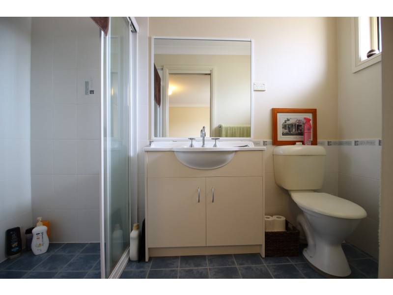 2/28 Gwen Parade, Raymond Terrace NSW 2324