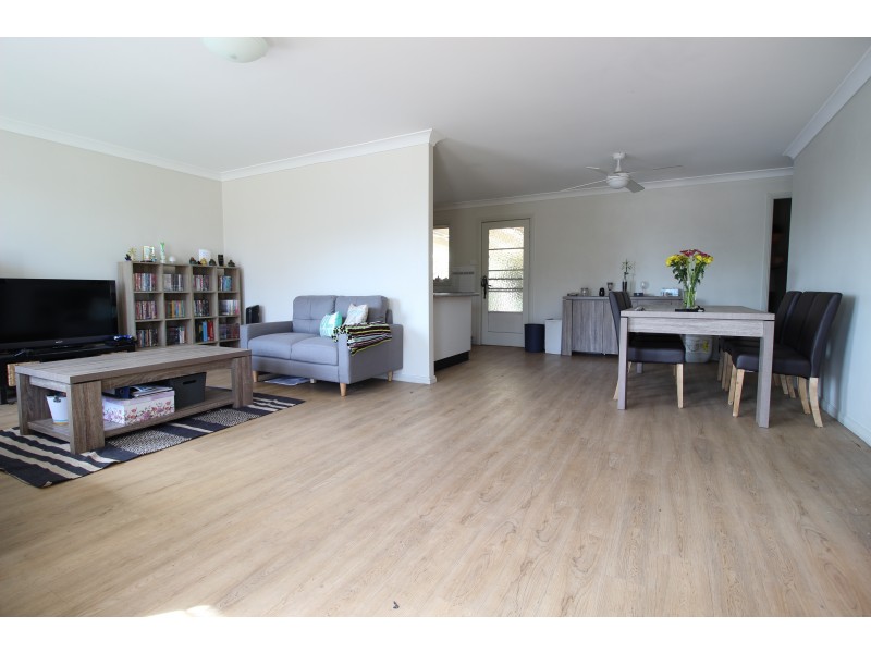 40 Holwell Circuit, Raymond Terrace NSW 2324