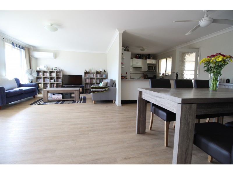 40 Holwell Circuit, Raymond Terrace NSW 2324