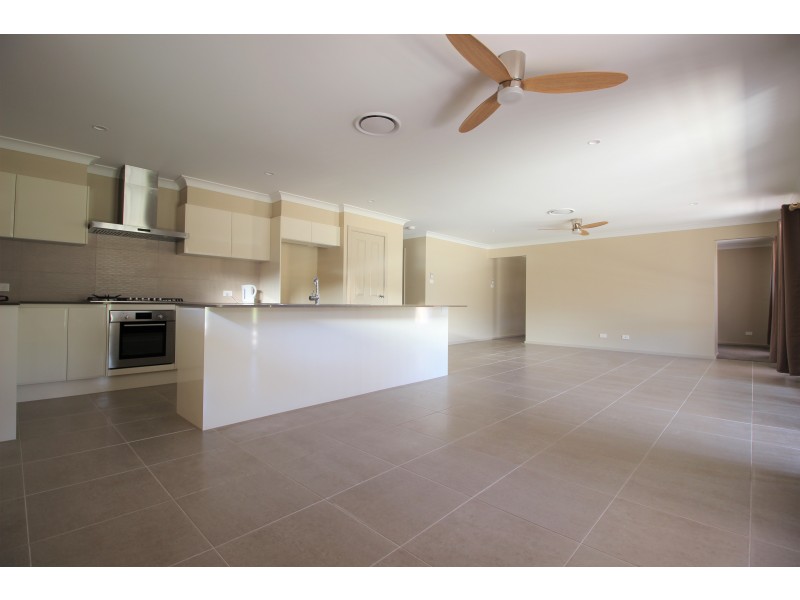 21 Watervale Circuit, Chisholm NSW 2322