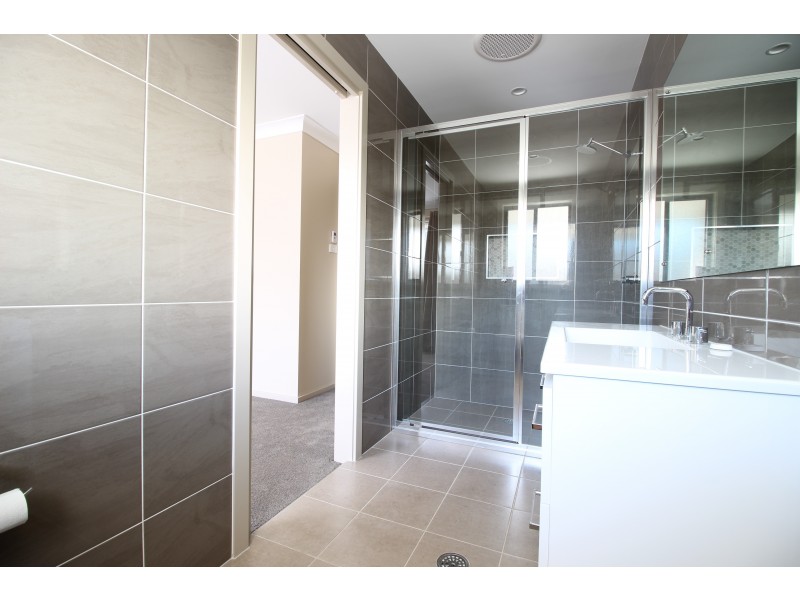 21 Watervale Circuit, Chisholm NSW 2322
