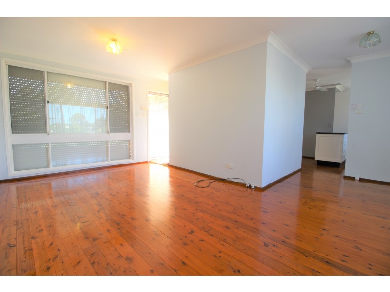 10 Garden Avenue, Raymond Terrace NSW 2324