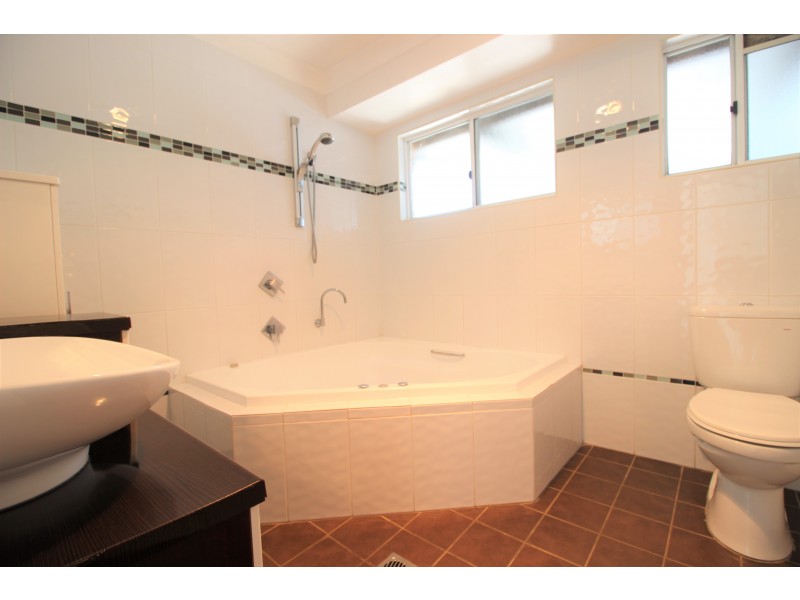 10 Garden Avenue, Raymond Terrace NSW 2324