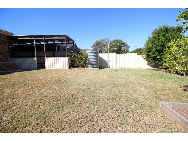 10 Garden Avenue, Raymond Terrace NSW 2324