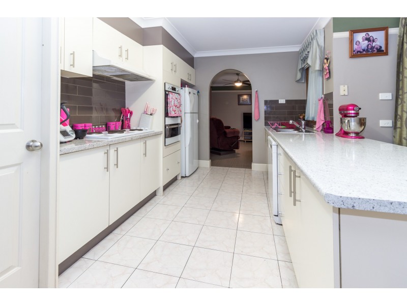 15 Elwin Road, Raymond Terrace NSW 2324