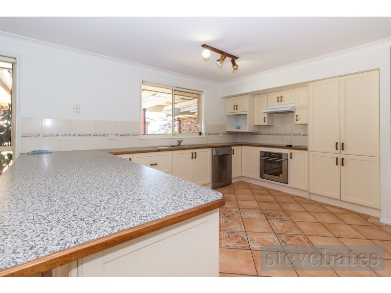 73 Beaton Avenue, Raymond Terrace NSW 2324