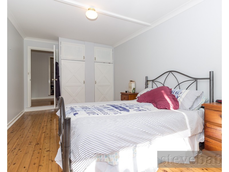 4 Thomas Street, Raymond Terrace NSW 2324