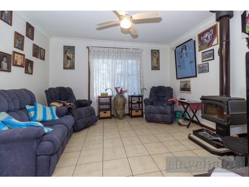 24 Anne Street, Raymond Terrace NSW 2324