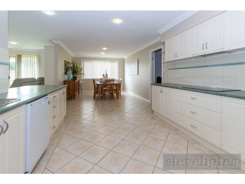 7 McPherson Place, Raymond Terrace NSW 2324