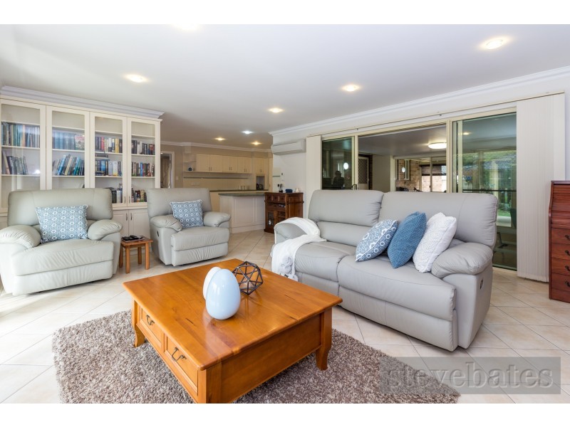 7 McPherson Place, Raymond Terrace NSW 2324