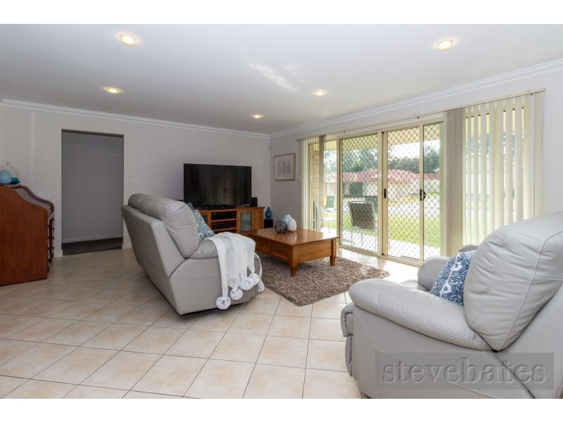 7 McPherson Place, Raymond Terrace NSW 2324