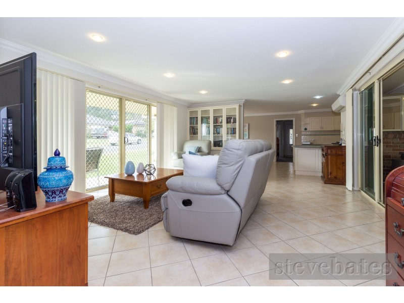 7 McPherson Place, Raymond Terrace NSW 2324