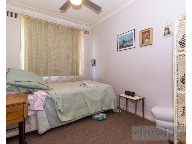 8 Sturgeon Street North, Raymond Terrace NSW 2324