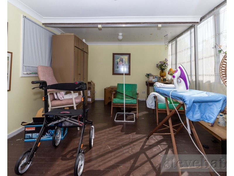 8 Sturgeon Street North, Raymond Terrace NSW 2324