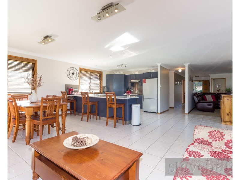 7 Meehan Road, Raymond Terrace NSW 2324
