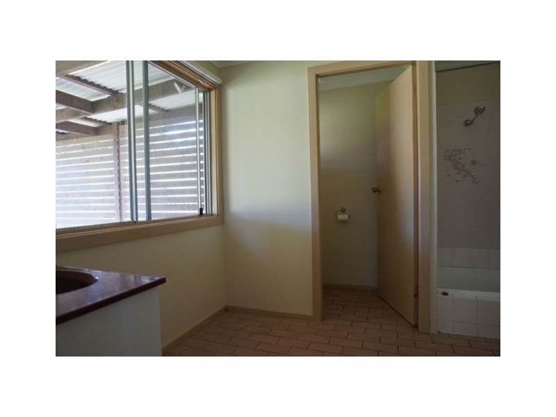 1 Morgan Crescent, Raymond Terrace NSW 2324