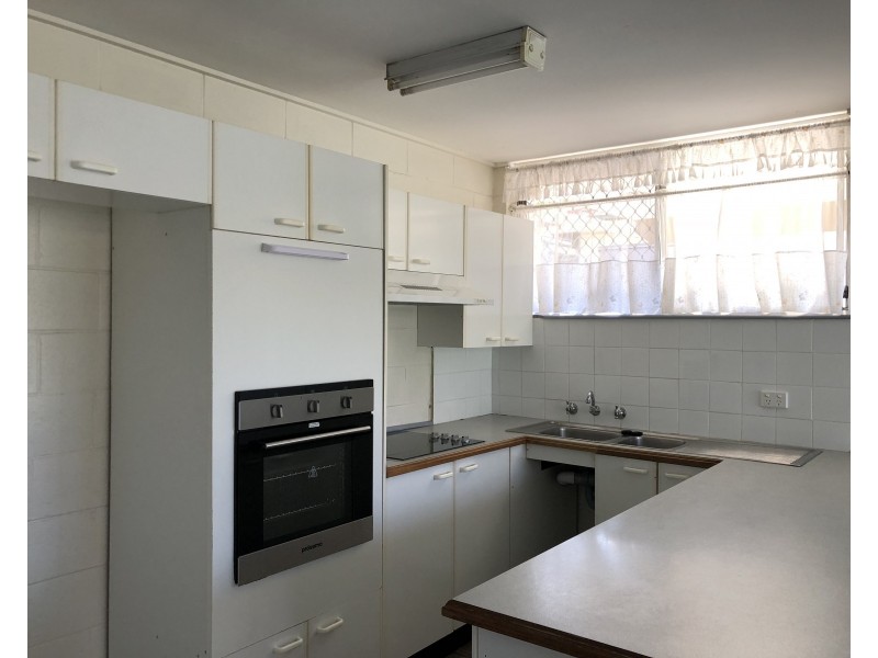 1/13 Meredith Crescent, Raymond Terrace NSW 2324