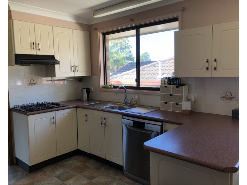 18 Chifley Drive, Raymond Terrace NSW 2324