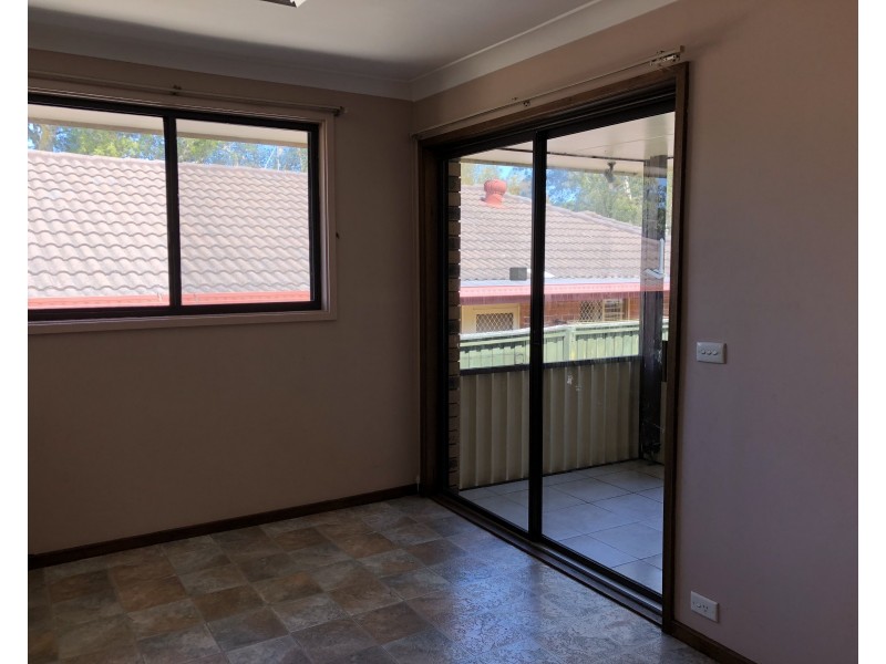 18 Chifley Drive, Raymond Terrace NSW 2324
