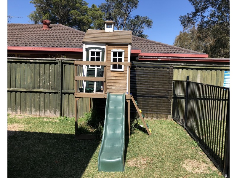 18 Chifley Drive, Raymond Terrace NSW 2324