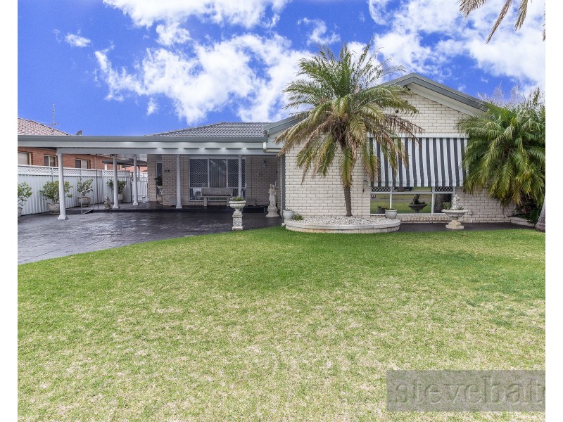 18 Purcell Street, Raymond Terrace NSW 2324