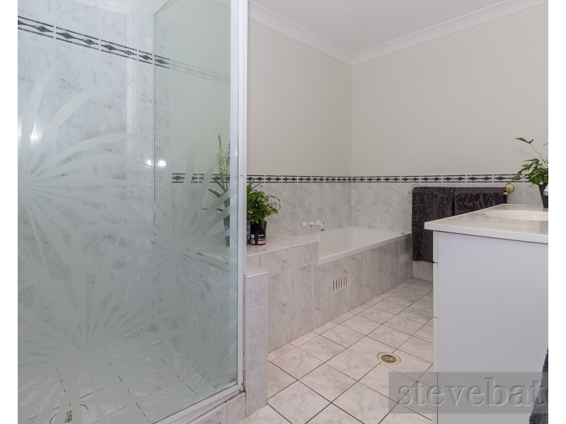 12 Kanwary Close, Raymond Terrace NSW 2324