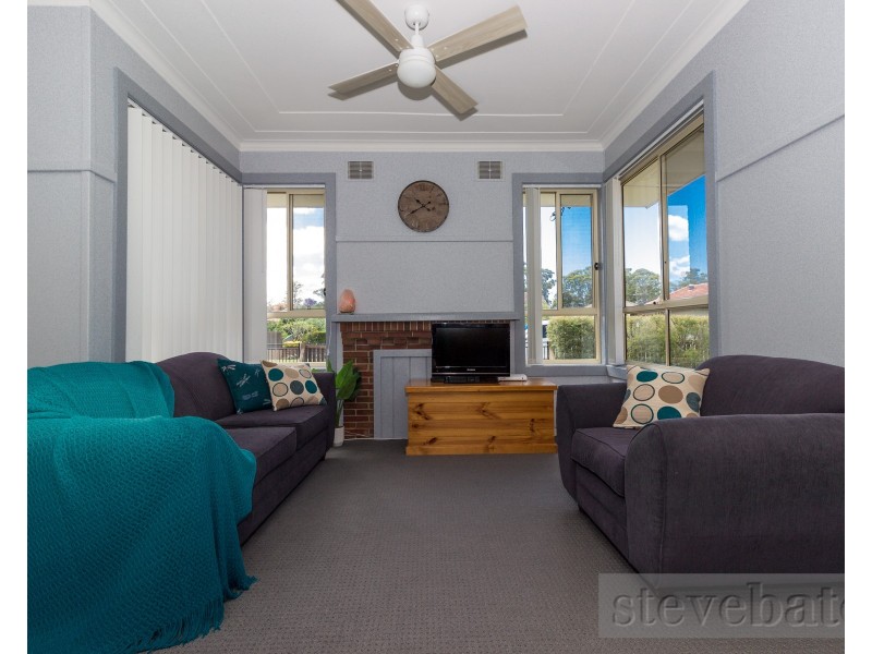13 Murulla Crescent, Raymond Terrace NSW 2324