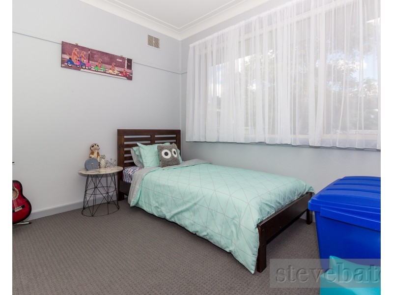 13 Murulla Crescent, Raymond Terrace NSW 2324