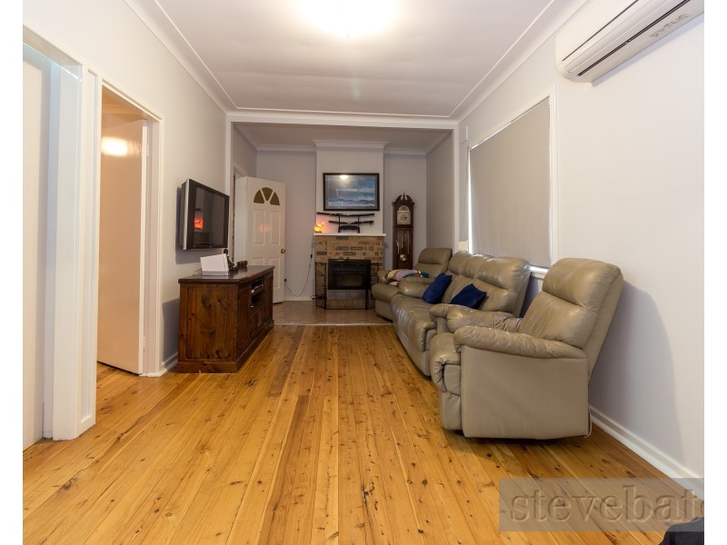 4 Thomas Street, Raymond Terrace NSW 2324
