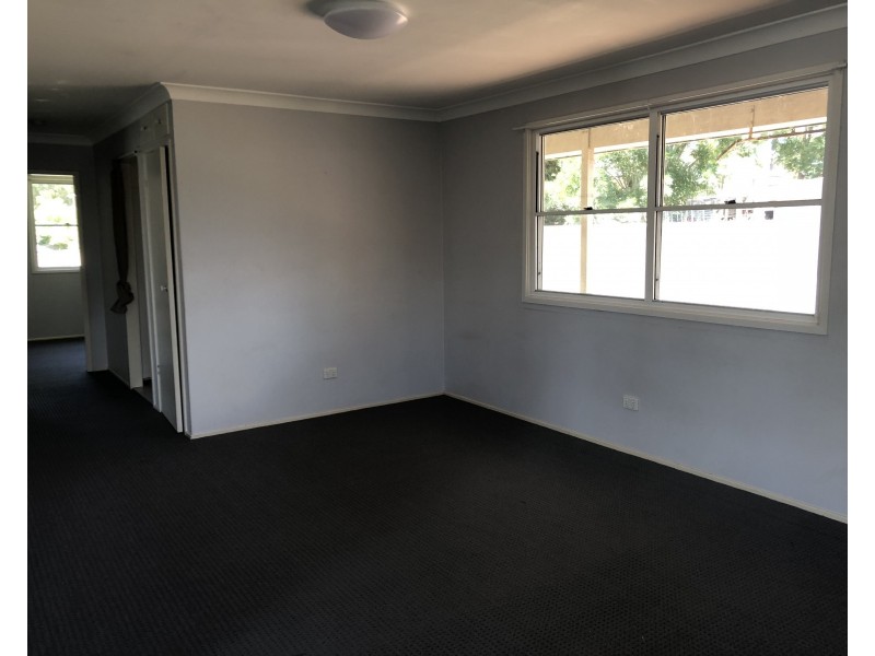 2/5 Irrawang Street, Raymond Terrace NSW 2324