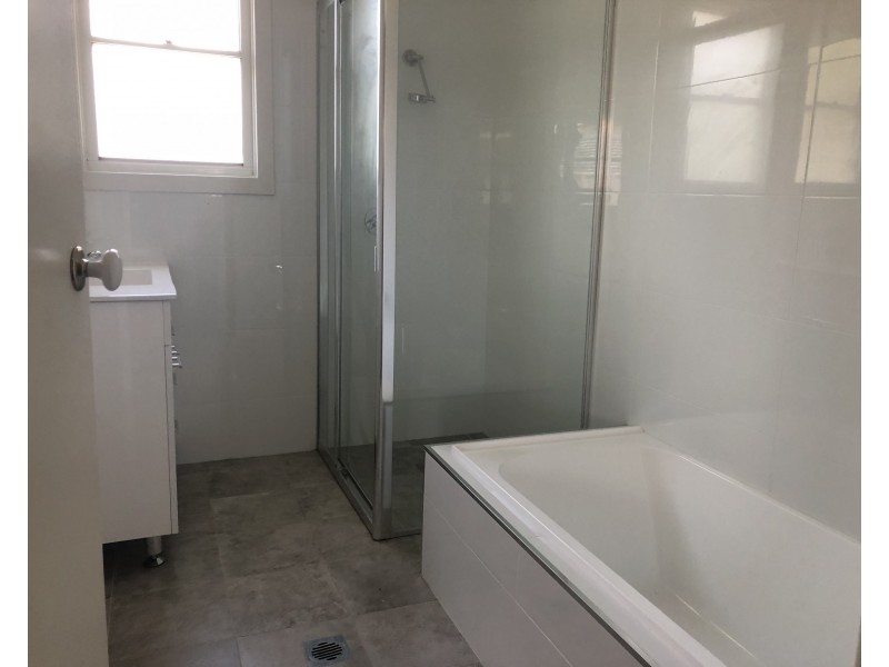 2/5 Irrawang Street, Raymond Terrace NSW 2324