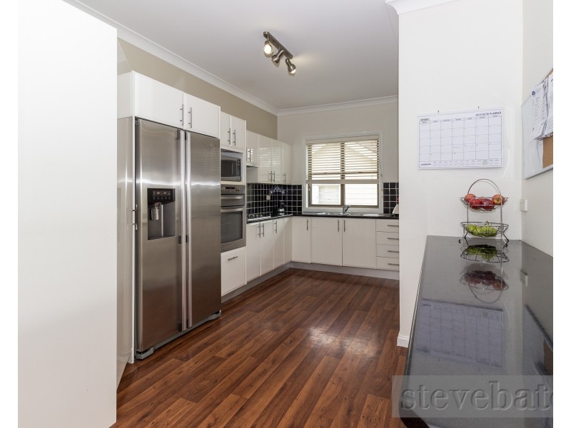 35 Irrawang Street, Raymond Terrace NSW 2324