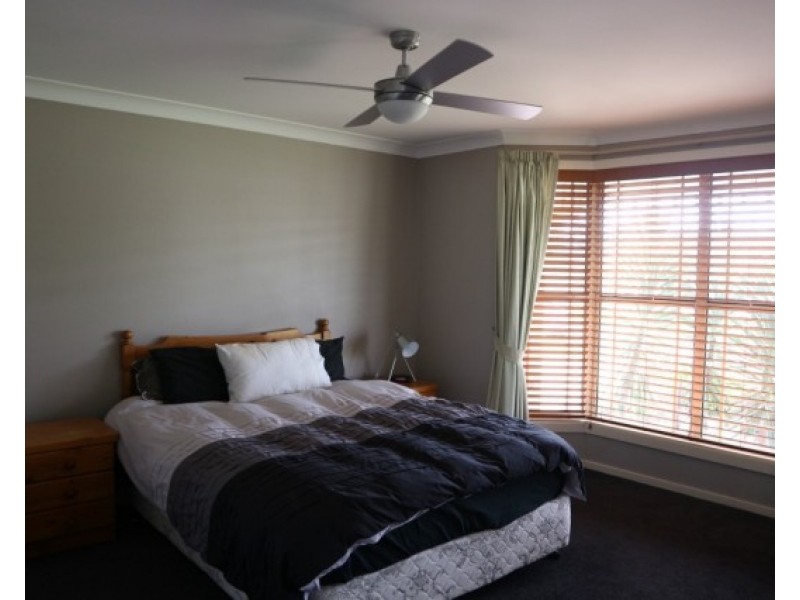 28 Cederwood Crescent, Raymond Terrace NSW 2324