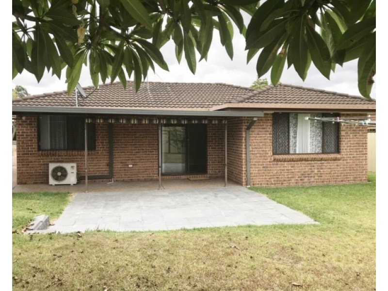 146 Benjamin Lee Drive, Raymond Terrace NSW 2324