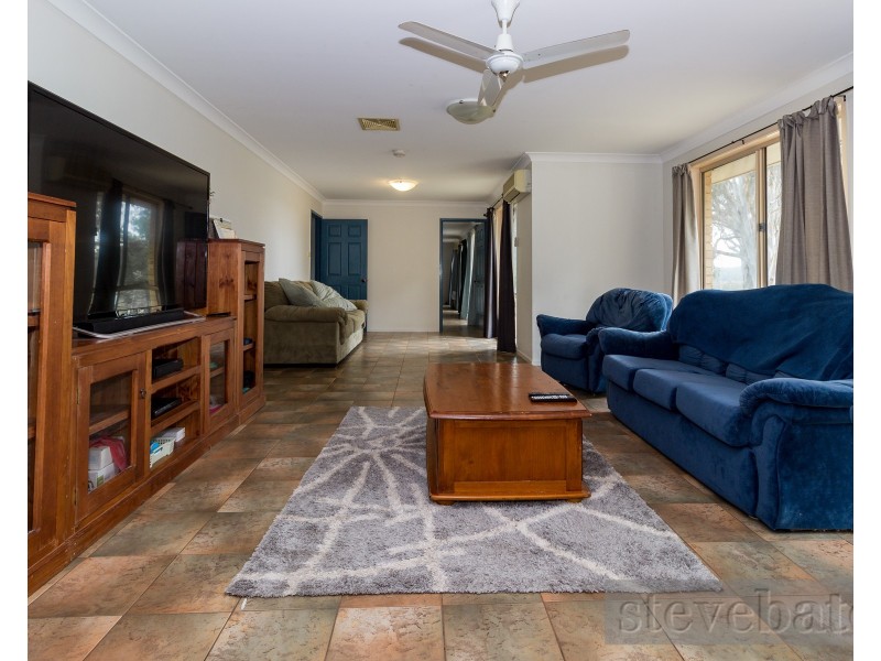 9 Kuranga Avenue, Raymond Terrace NSW 2324