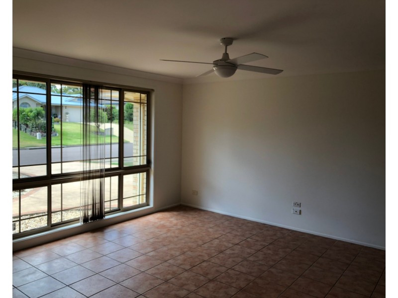 9 Halloran Way, Raymond Terrace NSW 2324
