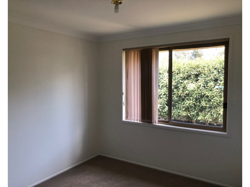 9 Halloran Way, Raymond Terrace NSW 2324