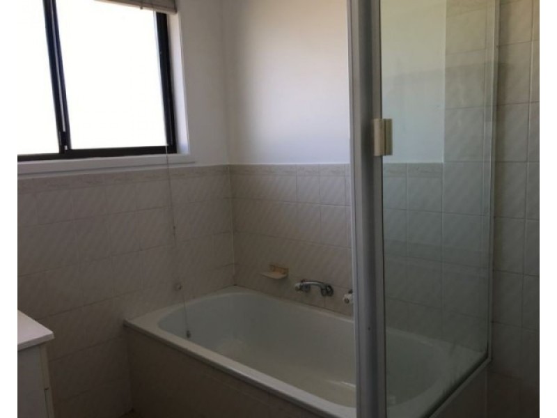 5 Dunn Place, Raymond Terrace NSW 2324