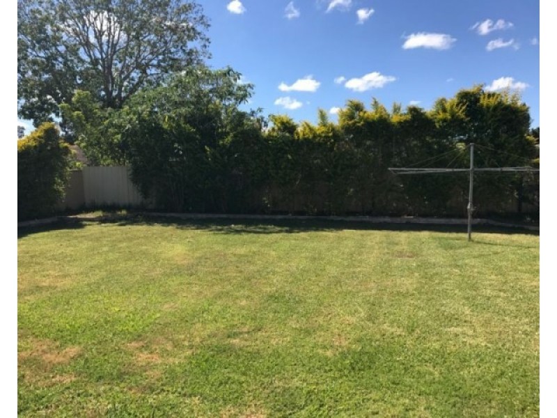 5 Dunn Place, Raymond Terrace NSW 2324