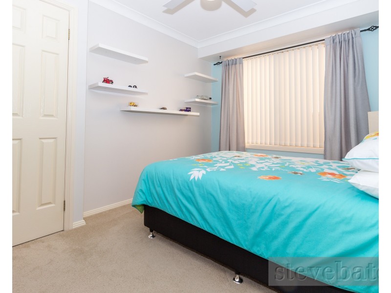 24 Holwell Circuit, Raymond Terrace NSW 2324