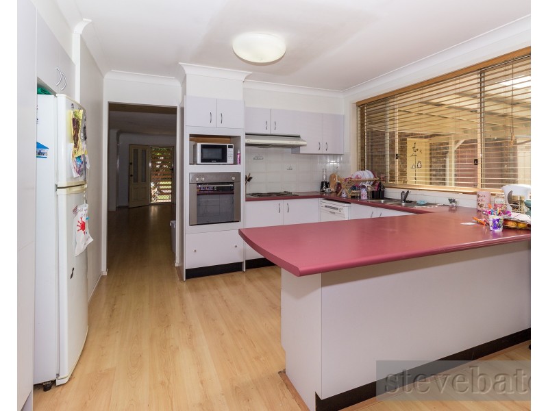 27 Hollydeen Avenue, Raymond Terrace NSW 2324