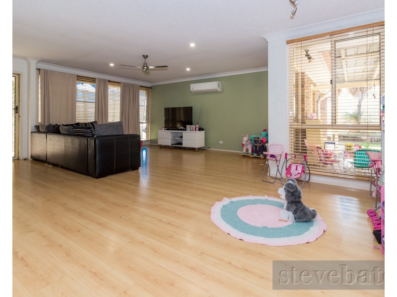 27 Hollydeen Avenue, Raymond Terrace NSW 2324