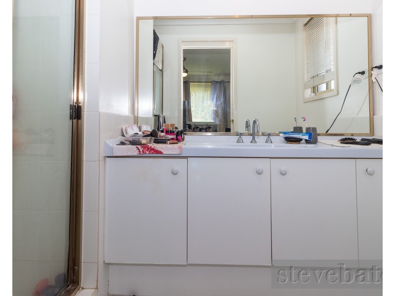 27 Hollydeen Avenue, Raymond Terrace NSW 2324