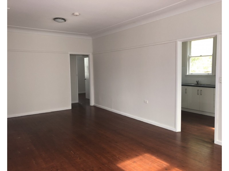 8 Anne Street, Raymond Terrace NSW 2324