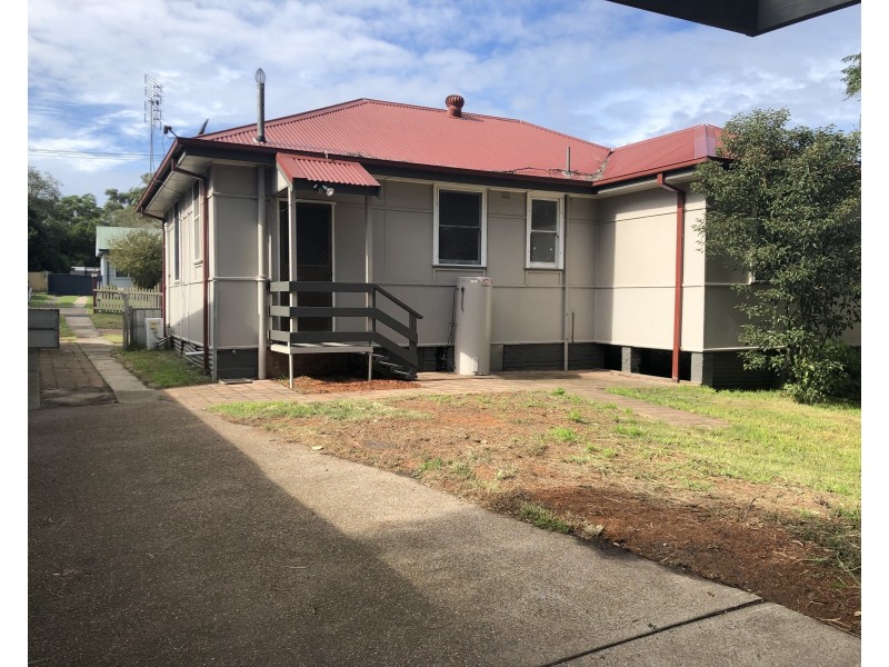 8 Anne Street, Raymond Terrace NSW 2324