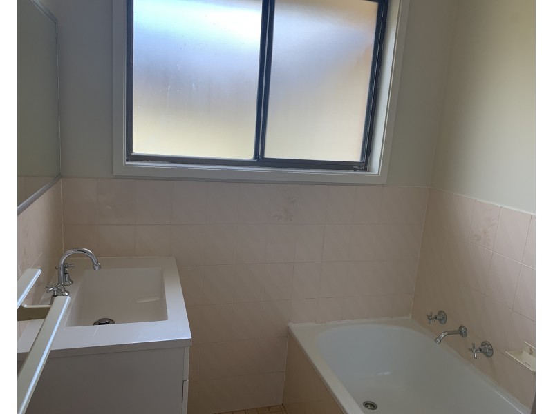 2 Cintra Court, Raymond Terrace NSW 2324