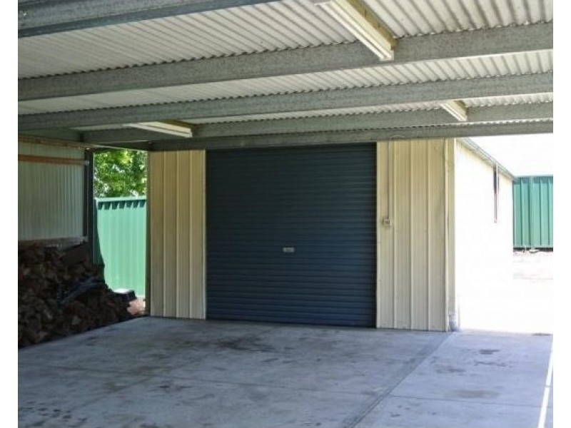 8 Dean Avenue, Raymond Terrace NSW 2324